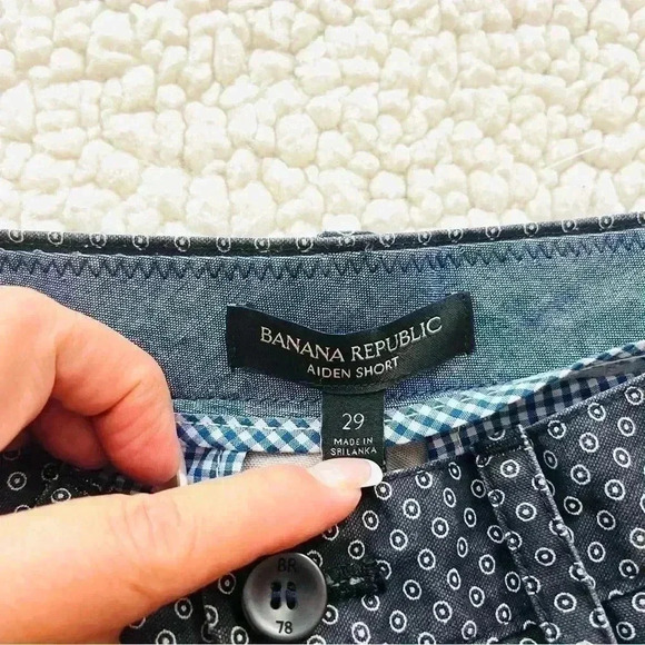 Banana Republic Navy Aiden Flat Front Cotton Chino Mens Shorts Size 29 - Picture 11 of 14